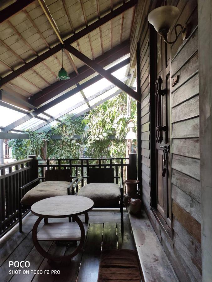 Tamarind Guesthouse Phra Nakhon Si Ayutthaya Exteriör bild
