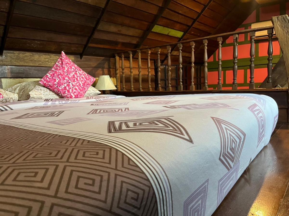 Tamarind Guesthouse Phra Nakhon Si Ayutthaya Exteriör bild